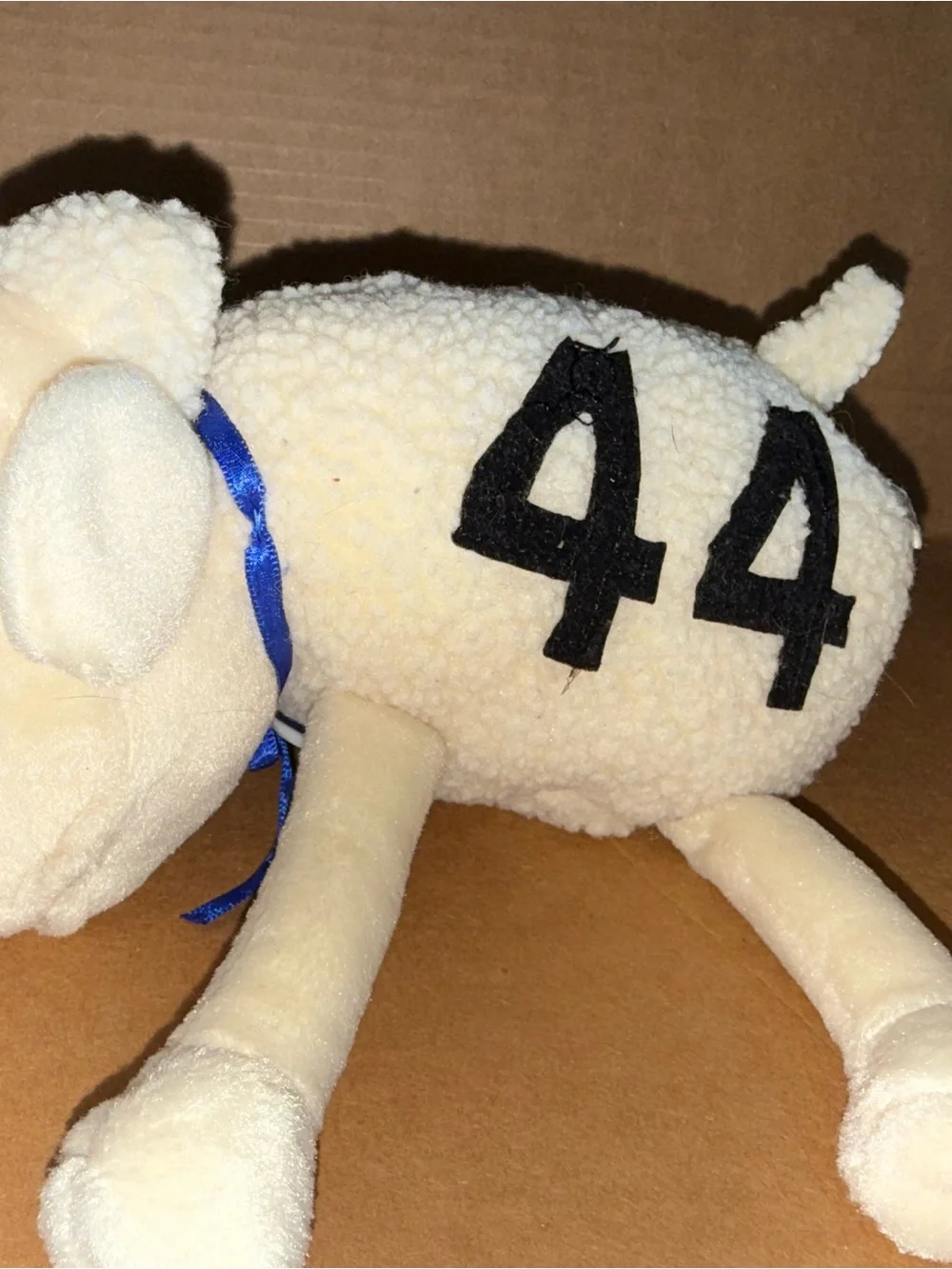 Lot 2 Serta Counting Sheep Ad Campaign Collectible #44 & #1/2 Curito Toys A24